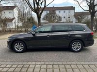 Gebraucht VW Passat Comfortline 150 PS (110 kW) 2015 Braun Kombi