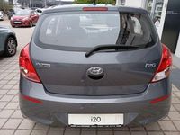 Gebraucht Hyundai i20 Edition 86 PS (63 kW) 2014 Grau Limousine