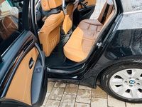 Gebraucht BMW 520 177 PS (130 kW) 2009 Schwarz Kombi