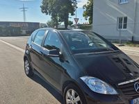 Gebraucht Mercedes A180 109 PS (80 kW) 2010 Schwarz Van / Kleinbus