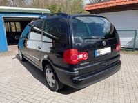 Gebraucht VW Sharan Highline 116 PS (85 kW) 2008 Schwarz Van / Kleinbus