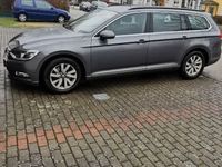 Gebraucht VW Passat 150 PS (110 kW) 2017 Grau Kombi
