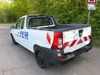 Używany Dacia Pick up Basis 84 KM (61 kW) 2011 Biały Pickup