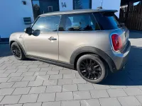 Usata Mini ONE 102 CV (75 kW) 2019 Beige Utilitaria