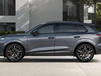 Neu Audi Q3 S-Line 265 PS (194 kW) 2025 Daytonagrau perleffekt SUV