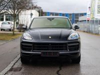 Gebraucht Porsche Cayenne Turbo 549 PS (403 kW) 2020 Schwarz SUV