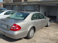 Gebraucht Mercedes E240 177 PS (130 kW) 2004 Grau Limousine