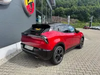 Neu Alfa Romeo Junior Ti 136 PS (100 kW) 2026 Rot SUV