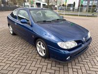 Gebraucht Renault Mégane 114 PS (83 kW) 1996 Blau