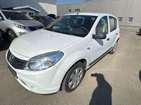 Używany Dacia Sandero 75 KM (55 kW) 2012 Biały Sedan/Limuzyna
