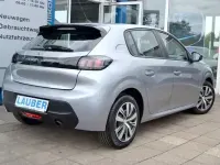 Gebraucht Peugeot 208 Active 75 PS (55 kW) 2023 Silber Kleinwagen