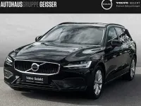 Gebraucht Volvo V60 Core 197 PS (144 kW) 2025 Schwarz Kombi