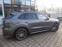 Gebraucht Porsche Cayenne GTS 460 PS (338 kW) 2021 Quartzitgrau (metallic) SUV