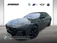 Gebraucht BMW M760e M Performance 578 PS (425 kW) 2023 Bmw individual dravitgrau Limousine