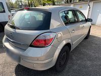 Gebraucht Opel Astra 105 PS (77 kW) 2004 Grau Limousine