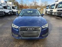 Gebraucht Audi A3 Attraction 105 PS (77 kW) 2013 Blau Limousine