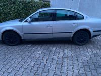 Gebraucht VW Passat Comfortline 131 PS (96 kW) 2003 Silber Limousine