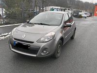 Gebraucht Renault Clio III 100 PS (73 kW) 2010 Grau Kleinwagen