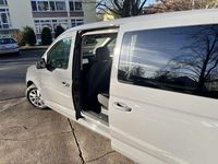 Gebraucht VW Caddy Maxi 114 PS (83 kW) 2023 Grau Van / Kleinbus