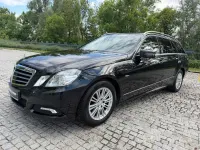 Gebraucht Mercedes E250 204 PS (150 kW) 2010 Obsidianschwarz Kombi