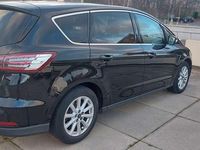 Gebraucht Ford S-MAX Titanium 179 PS (131 kW) 2017 Schwarz Van / Kleinbus