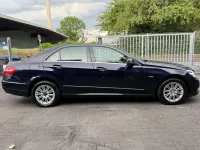 Gebraucht Mercedes E300 204 PS (150 kW) 2010 Blau Limousine