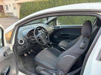 Gebraucht Opel Corsa Color Edition 87 PS (63 kW) 2010 Weiß Kleinwagen