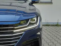 Gebraucht VW Arteon 190 PS (139 kW) 2018 Atlantic blue Kleinwagen