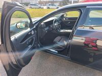 Gebraucht Mercedes E200 160 PS (117 kW) 2021 Schwarz Kombi