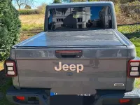 Gebraucht Jeep Gladiator 264 PS (194 kW) 2022 Grau Pickup