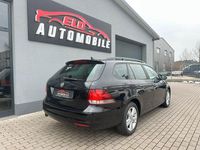 Gebraucht VW Golf VI Match 105 PS (77 kW) 2012 Schwarz Kleinwagen