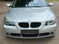 Gebraucht BMW 530 240 PS (176 kW) 2004 Silber Limousine
