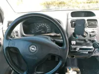 Gebraucht Opel Agila 75 PS (55 kW) 2002 Rot Van / Kleinbus