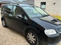 Gebraucht VW Touran 116 PS (85 kW) 2003 Schwarz Van / Kleinbus
