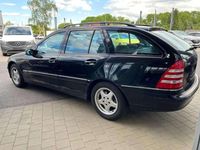 Second-hand Mercedes C180 Classic 143 CP (105 kW) 2006 Negru Break