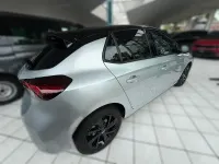 Gebraucht Opel Corsa 101 PS (74 kW) 2024 Silber metallic Kleinwagen