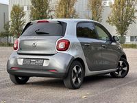 Gebraucht Smart ForFour Electric Drive Passion 60 kW (82 PS) 2019 Grau Limousine