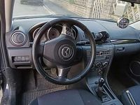 Usata Mazda 3 Active 105 CV (77 kW) 2006 Grigio Berlina