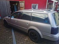 Gebraucht VW Passat Highline 150 PS (110 kW) 2002 Silber Kombi