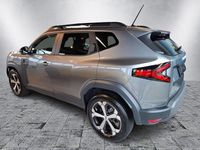 Neu Dacia Duster Journey 101 PS (74 kW) 2025 Grau SUV