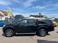 Gebraucht Nissan Navara Tekna 163 PS (119 kW) 2017 Schwarz Pickup