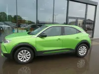 Usado Opel Mokka-e Edition 100 kW (136 HP) 2022 Verde SUV