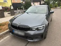Gebraucht BMW 318 Sport Line 150 PS (110 kW) 2019 Grau Limousine