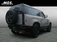 Neu Land Rover Defender SE Dynamic 249 PS (183 kW) 2025 Borasco grey Kleinwagen