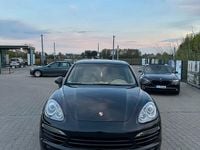 Second-hand Porsche Cayenne 300 CP (220 kW) 2011 Negru SUV