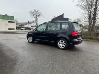 Gebraucht VW Touran Style 105 PS (77 kW) 2011 Schwarz Van / Kleinbus