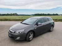 Gebraucht Opel Astra 150 PS (110 kW) 2011 Grau Kombi