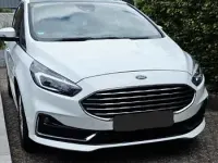 Gebraucht Ford S-MAX Titanium 190 PS (139 kW) 2019 Weiß Van / Kleinbus
