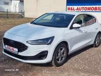 Gebraucht Ford Focus Titanium 125 PS (91 kW) 2023 Weiß Limousine