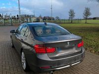 Gebraucht BMW 320 Luxury Line 186 PS (136 kW) 2013 Braun Limousine